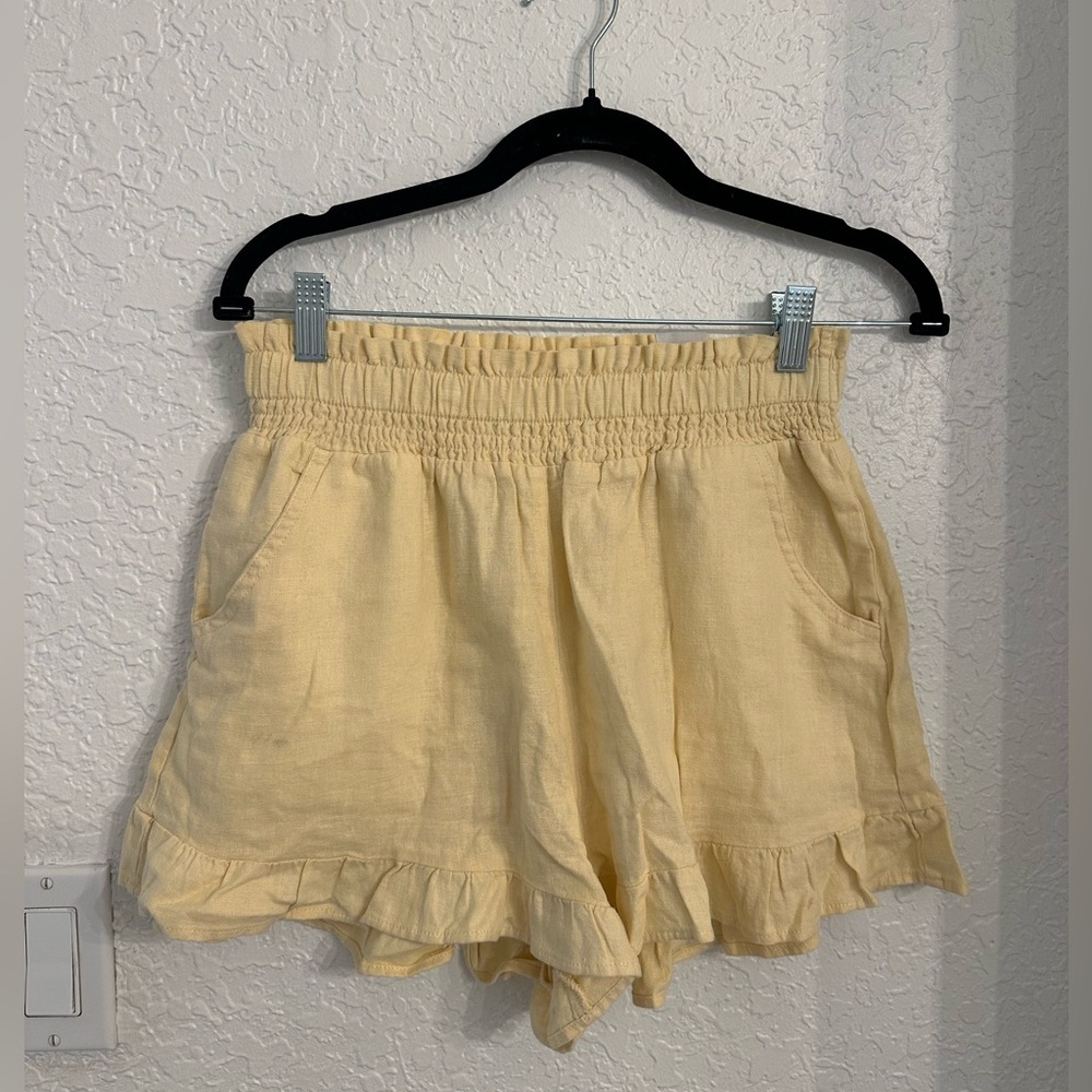 Vanilla Star High Waist Yellow Shorts